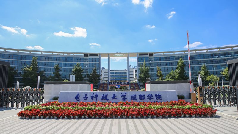 SMT贴片焊接锡膏：揭秘其核心特性与应用选择